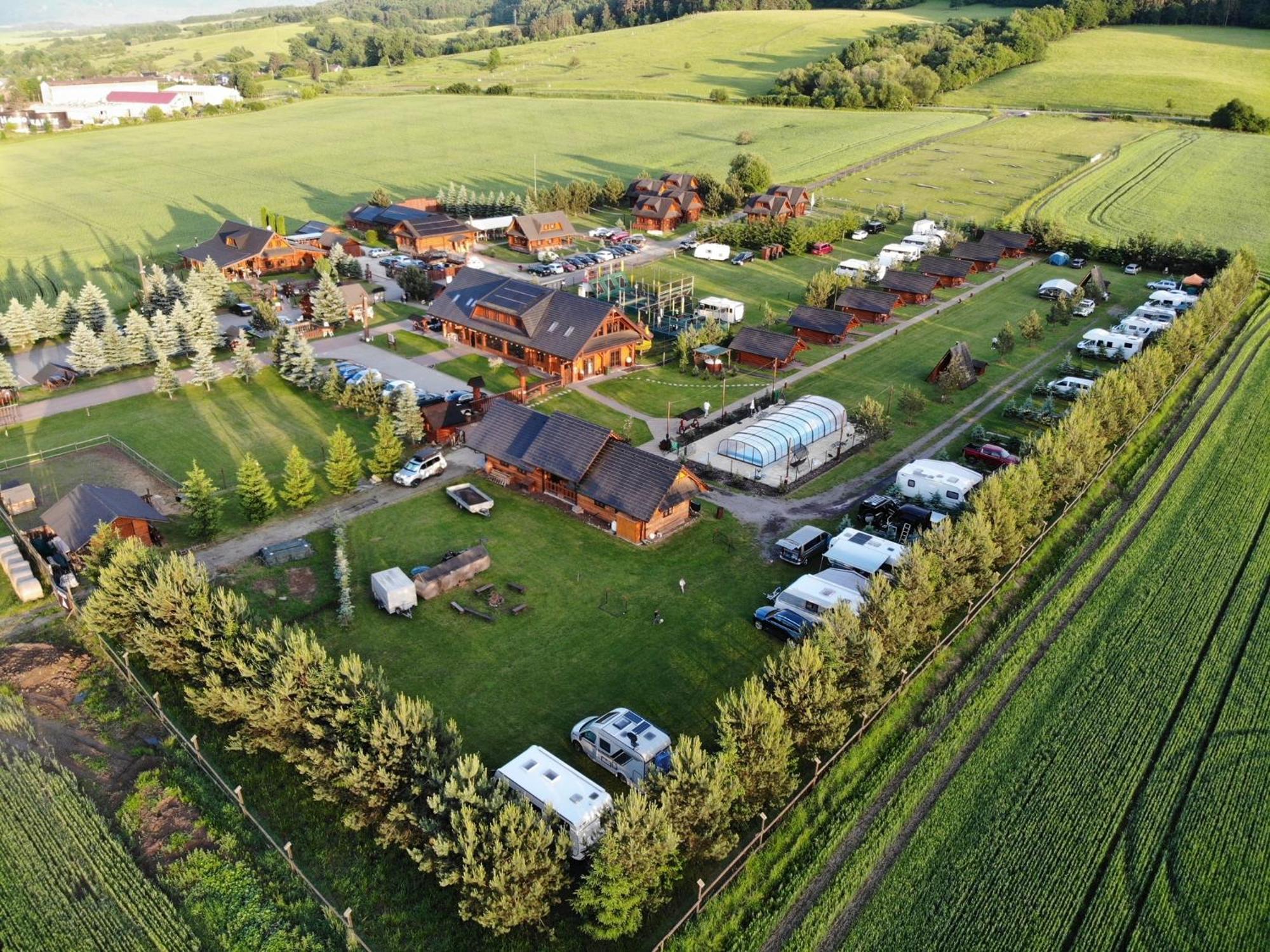 Ubytovanie Koliba Pacho - Zrub Katka Prievidza Exterior photo